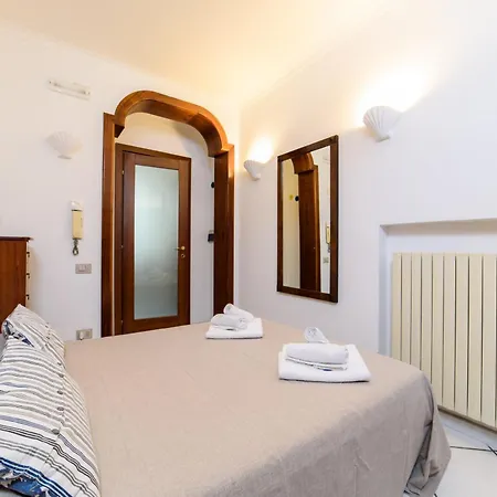 Agata House 아파트 *