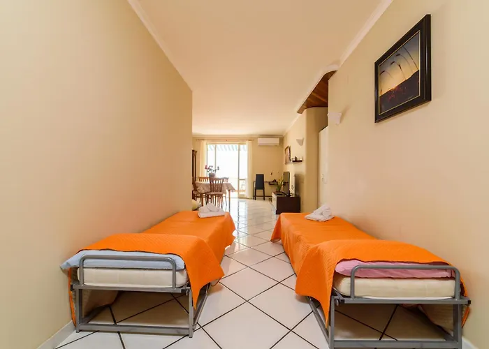 Agata House Apartament *