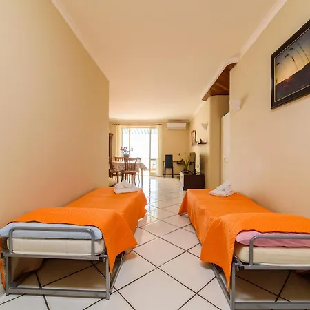 Agata House Appartement *